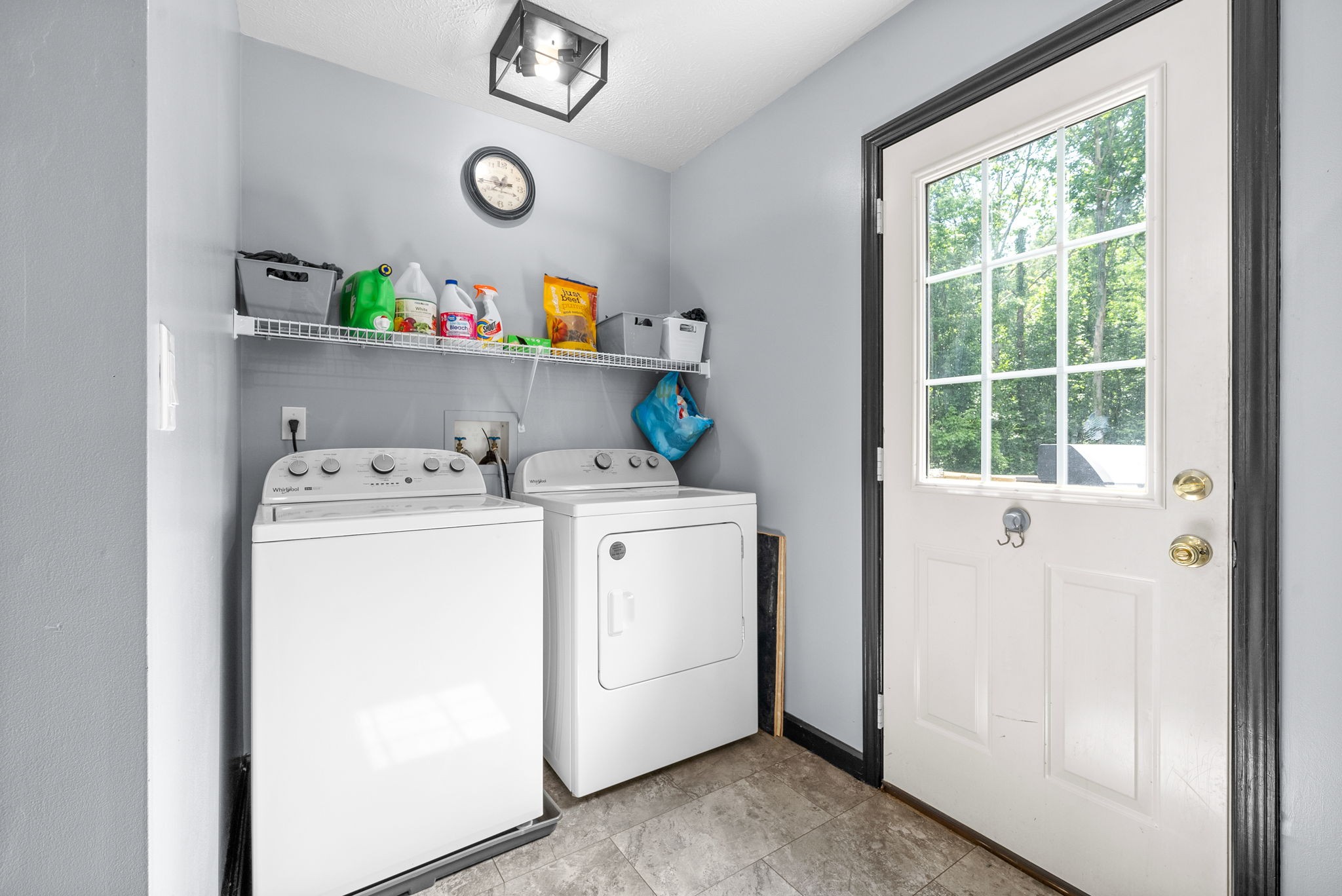 2075 7 Mile Ferry Road Clarksville, TN 37040 - Photo 9 of 25 Gallery Image 9