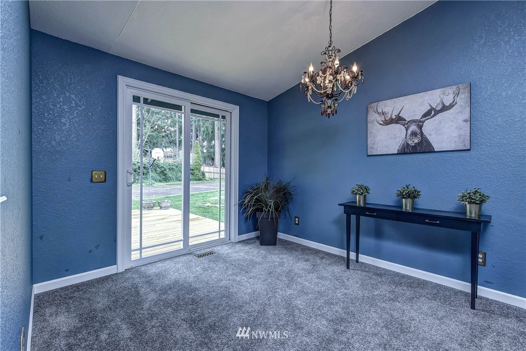 2341 218th Place Southwest Brier, WA 98036 - Photo 11 of 25 Gallery Image 11