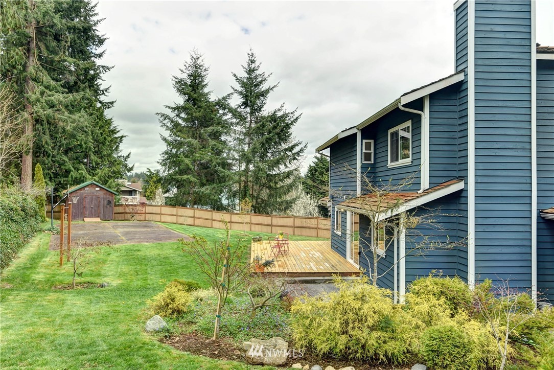 2341 218th Place Southwest Brier, WA 98036 - Photo 24 of 25 Gallery Image 24