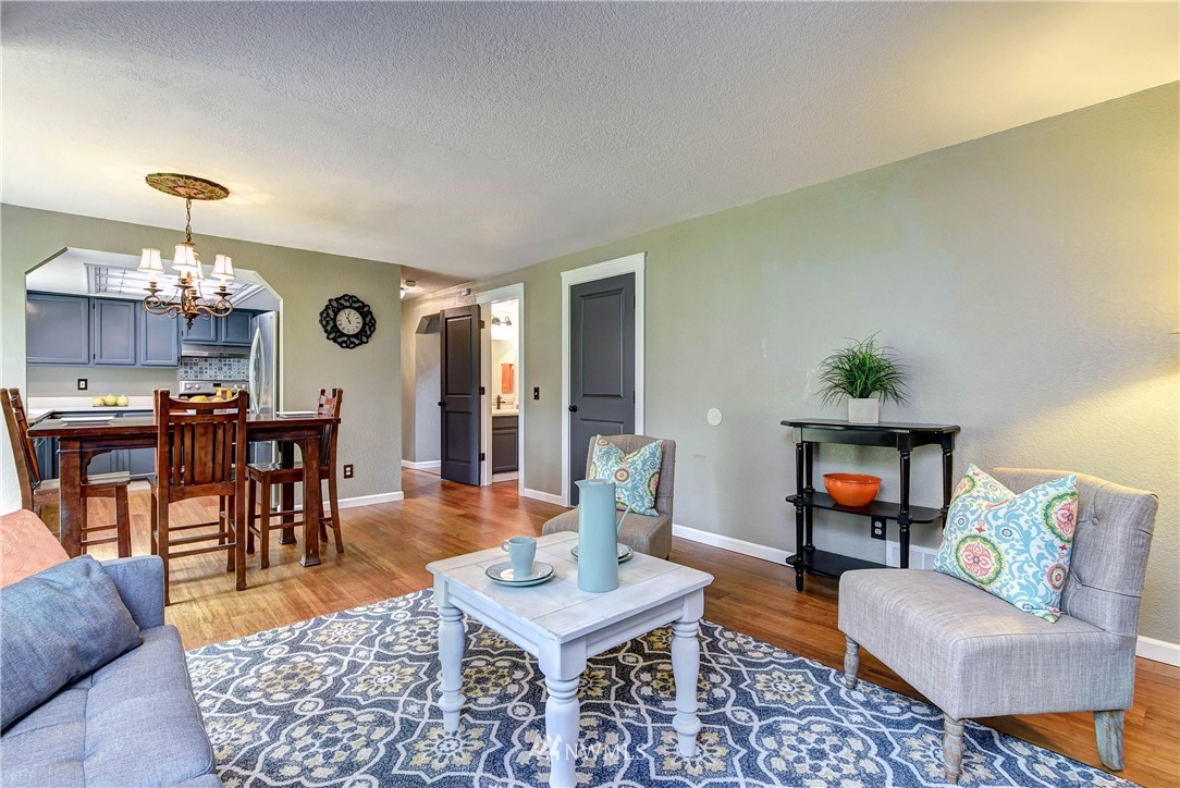 2341 218th Place Southwest Brier, WA 98036 - Photo 5 of 25 Gallery Image 5