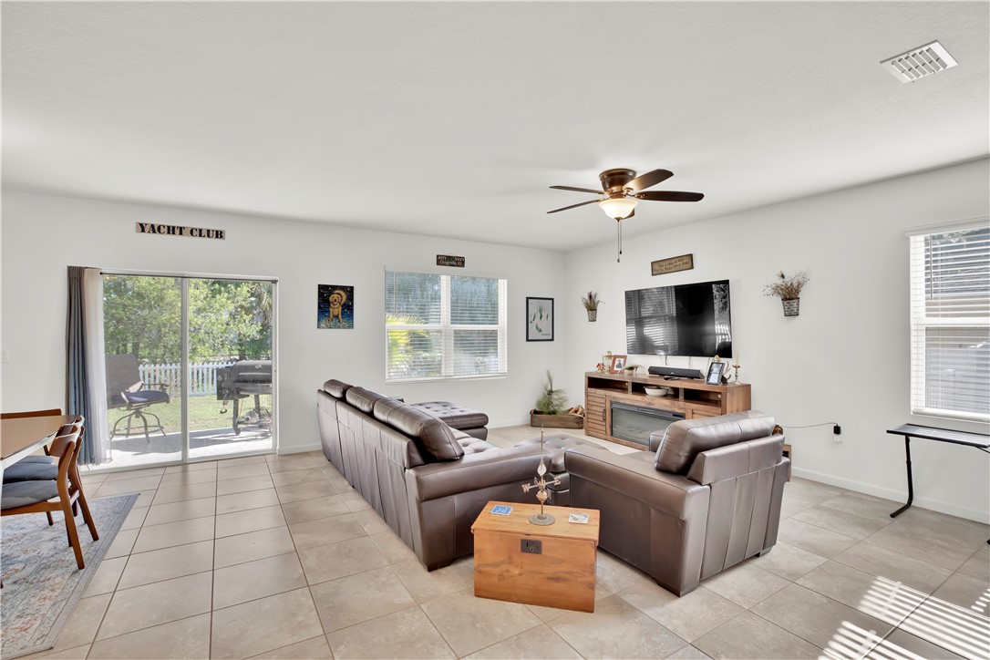 773 George Street Sebastian, FL 32958 - Photo 7 of 34 Gallery Image 7