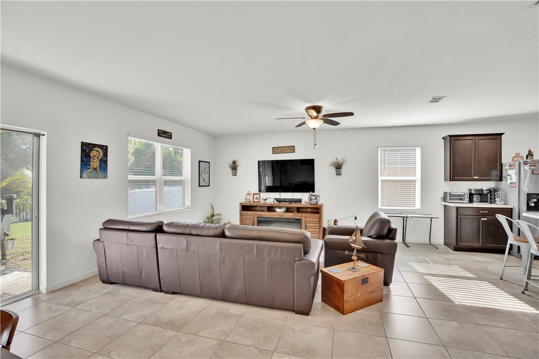 773 George Street Sebastian, FL 32958 - Photo 8 of 34 Gallery Image 8