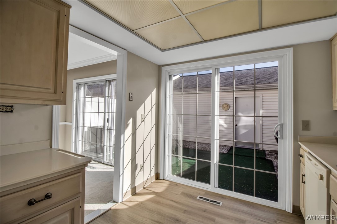 78 Hickory Hill Road Amherst, NY 14221 - Photo 17 of 44