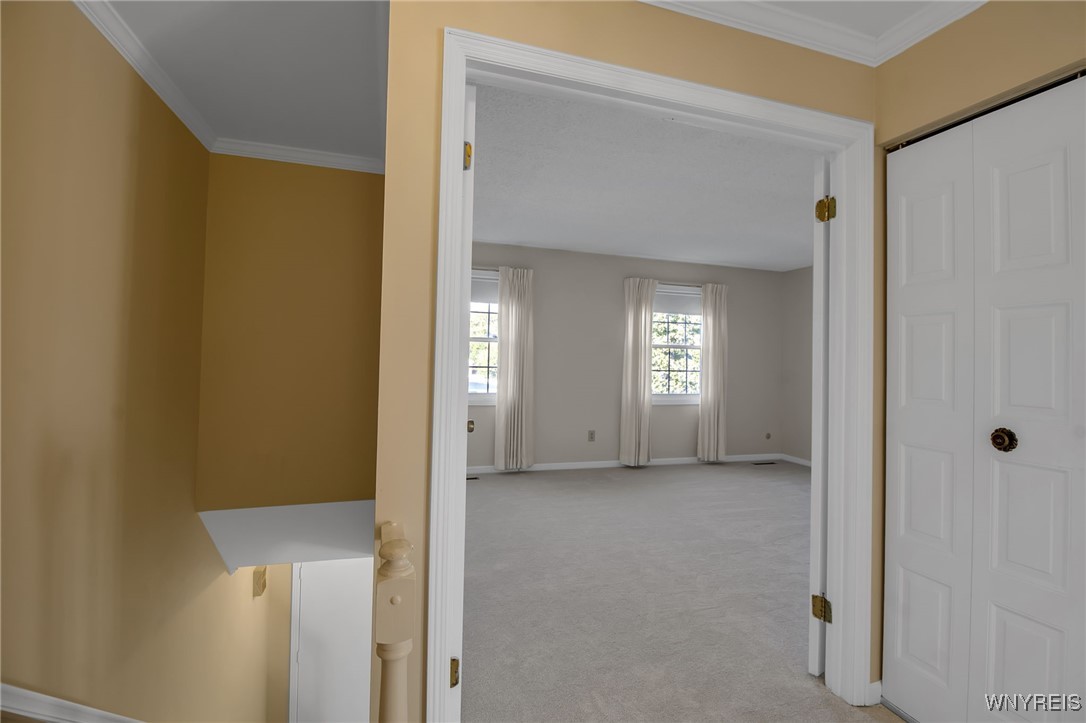 78 Hickory Hill Road Amherst, NY 14221 - Photo 19 of 44