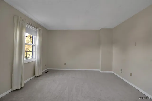 $285,000 | 78 Hickory Hill Road, Amherst, NY 14221