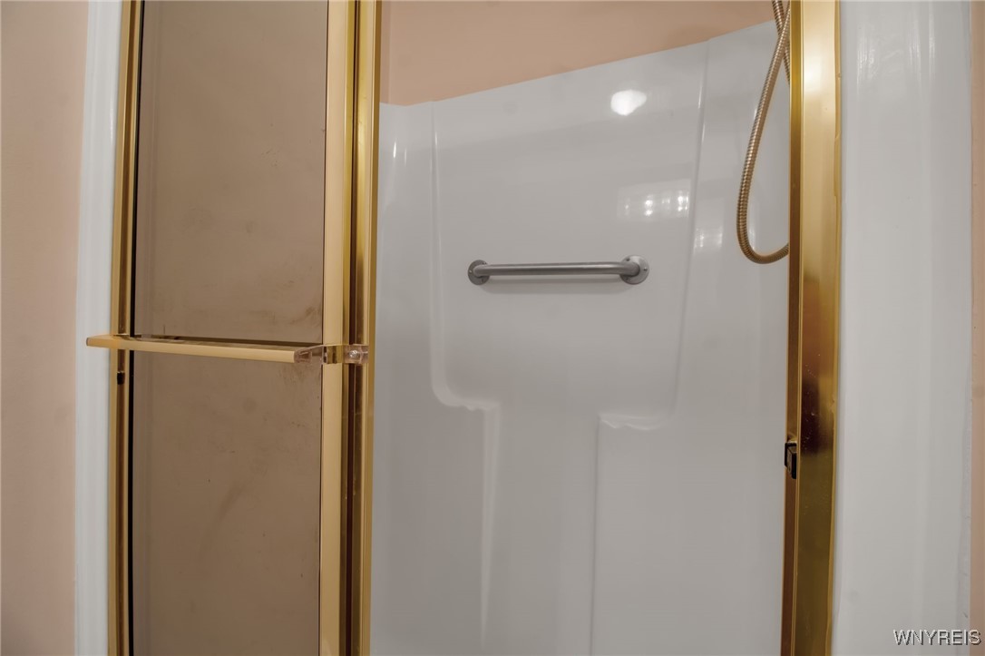 78 Hickory Hill Road Amherst, NY 14221 - Photo 31 of 44