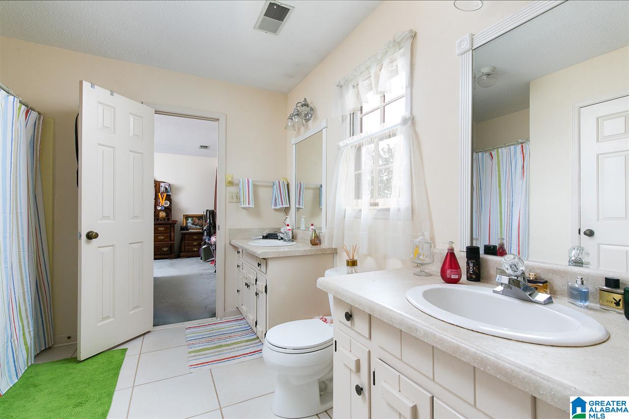 64 Shades Crest Road Birmingham, AL 35226 - Photo 24 of 39
