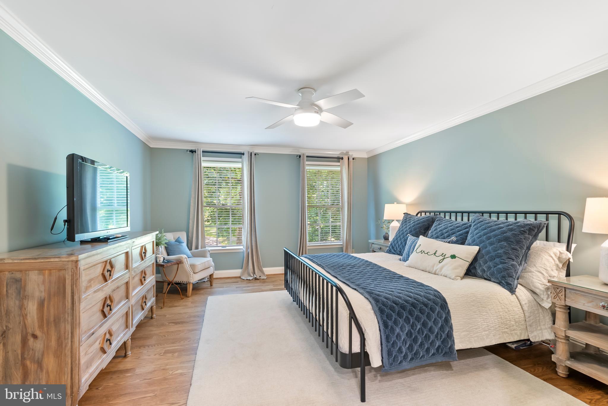1600 Old Mill Bottom Run Annapolis, MD 21409 - Photo 23 of 56 a bedroom with bed and a large window