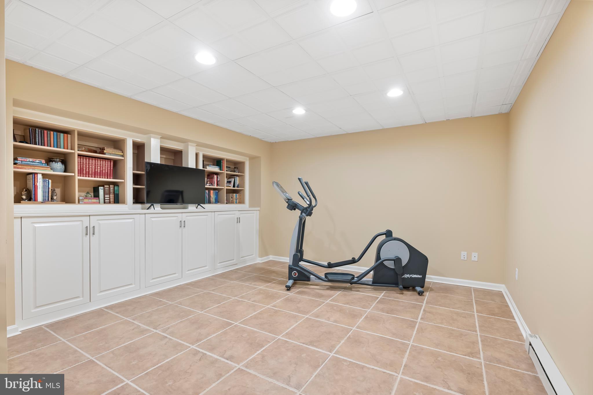 1600 Old Mill Bottom Run Annapolis, MD 21409 - Photo 38 of 56 a view of a room with gym equipment
