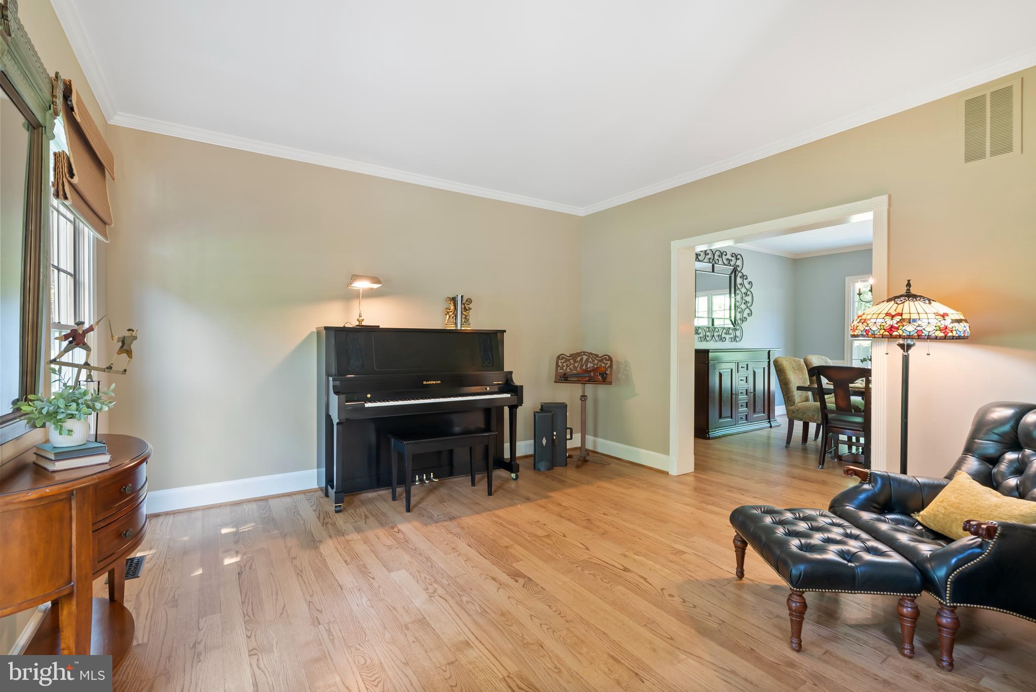 1600 Old Mill Bottom Run Annapolis, MD 21409 - Photo 10 of 56 a living room with furniture and a piano