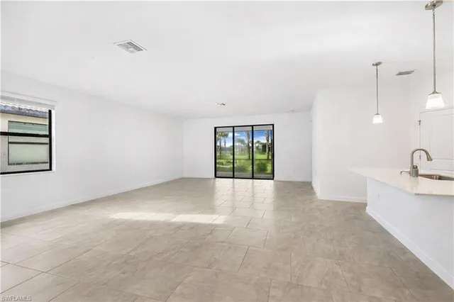 $3,200 | 18311 Ridgeline Drive, Estero, FL 33928