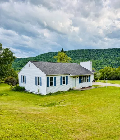 $159,900 | 36 Walsh Road, Southport, NY 14894