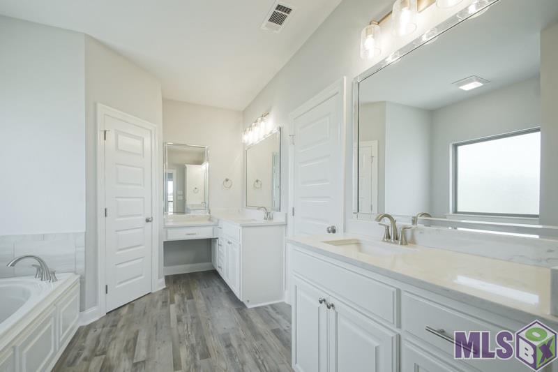 15465 Joe Sevario Road Gonzales, LA 70737 - Photo 14 of 29 Gallery Image 14