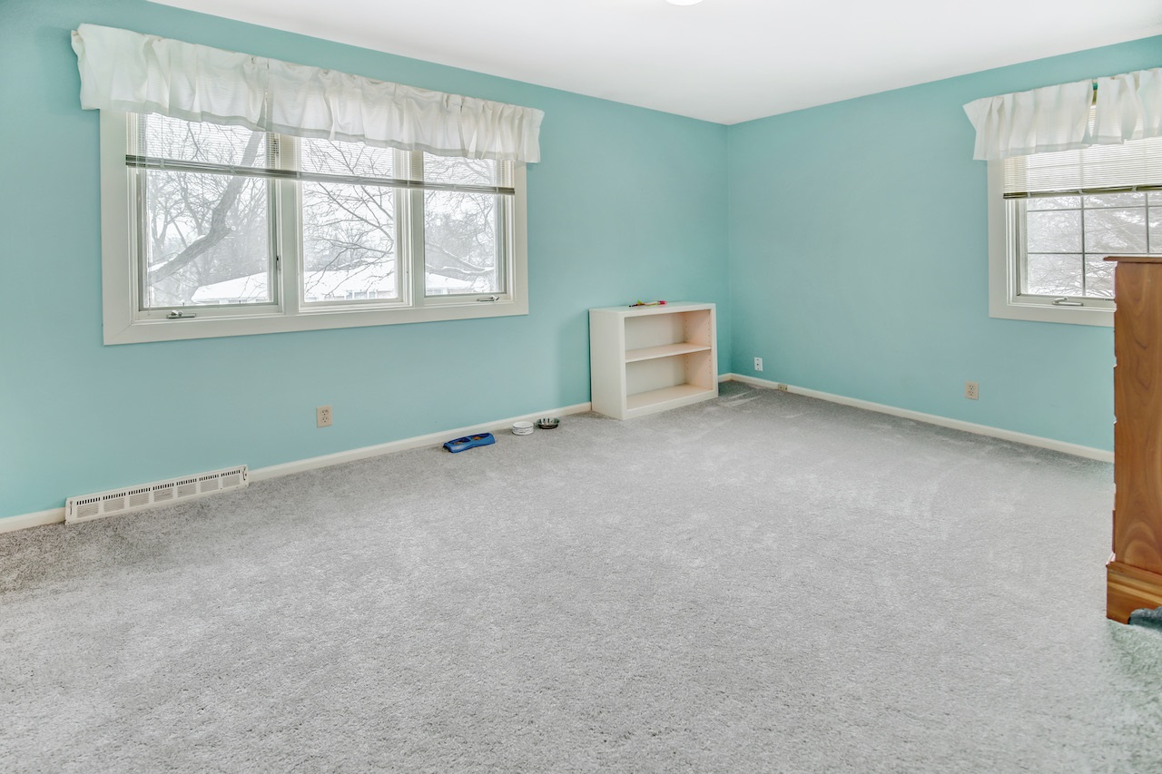 3421 West Chartwell Road Peoria, IL 61614 - Photo 16 of 23 Gallery Image 16