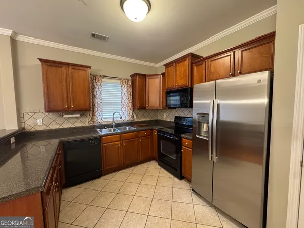 $2,000 | 255 Oconee River Circle, Athens, GA 30605