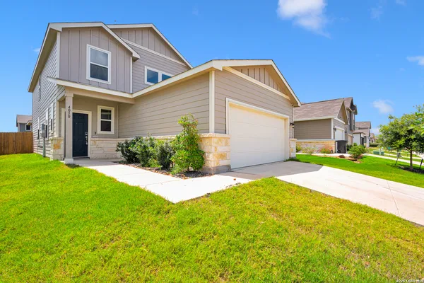 $2,200 | 4030 Bellamy Bend, Converse, TX 78109