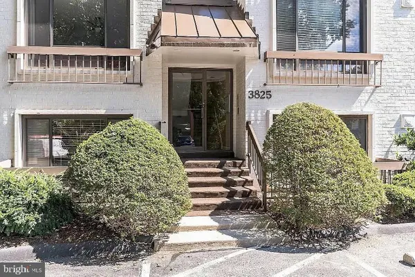 $262,000 | 3825 Davis Place Northwest, Unit 3, Washington, DC 20007
