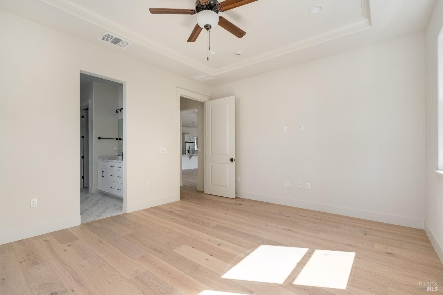 3541 Ruston Lane Napa, CA 94558 - Photo 18 of 23 2nd photo of the Primary Bedroom