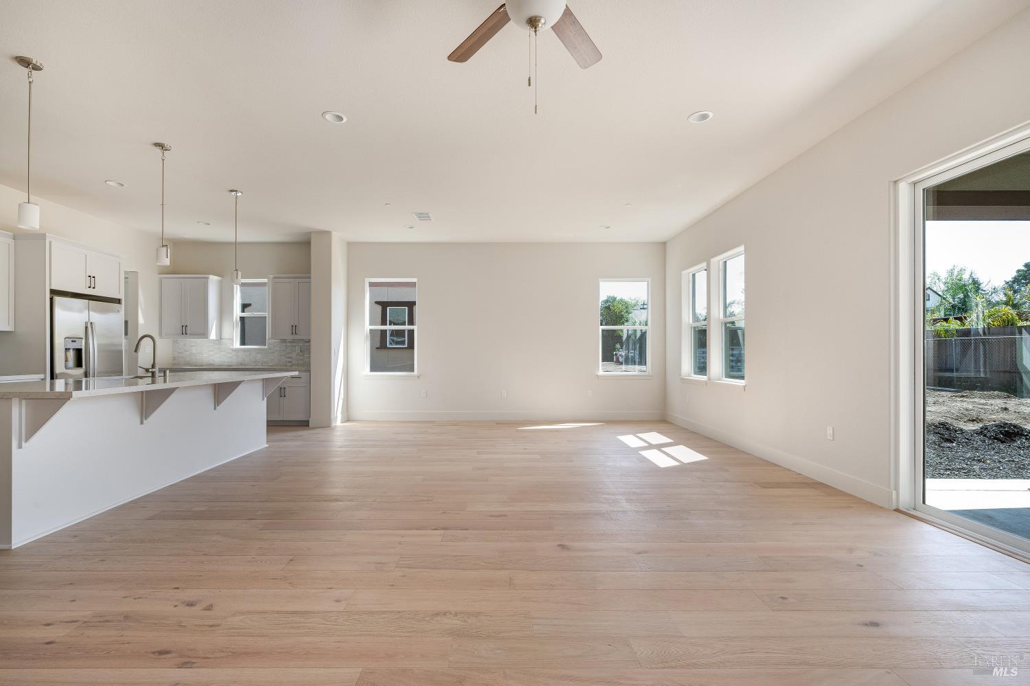 3541 Ruston Lane Napa, CA 94558 - Photo 6 of 23