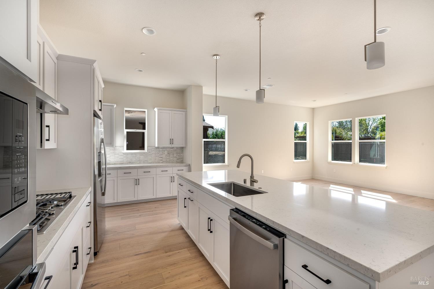 3541 Ruston Lane Napa, CA 94558 - Photo 7 of 23