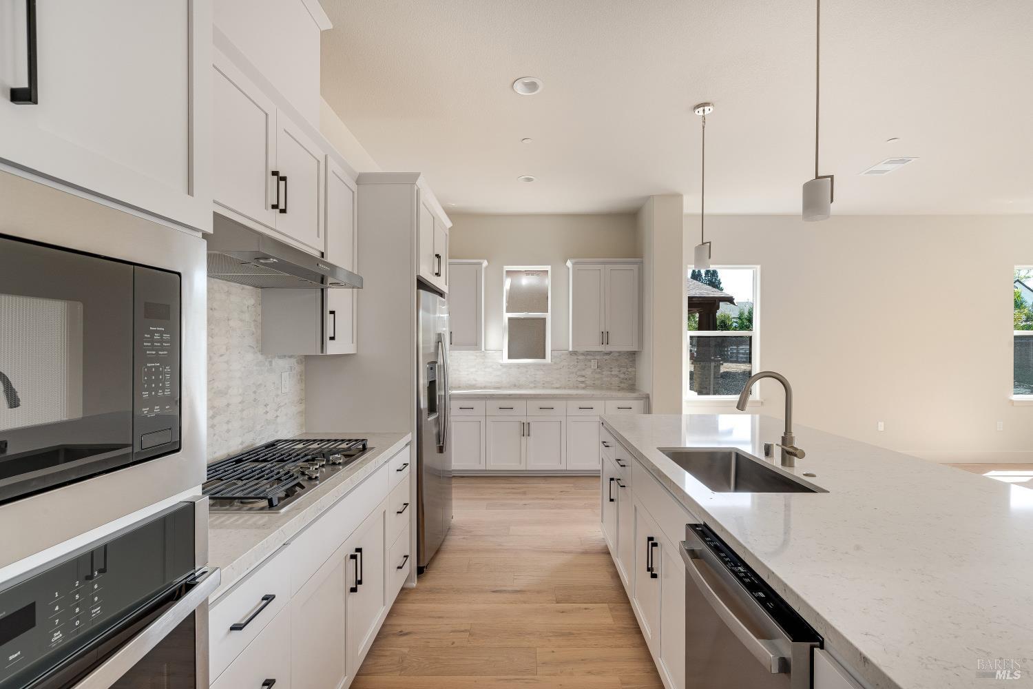 3541 Ruston Lane Napa, CA 94558 - Photo 8 of 23