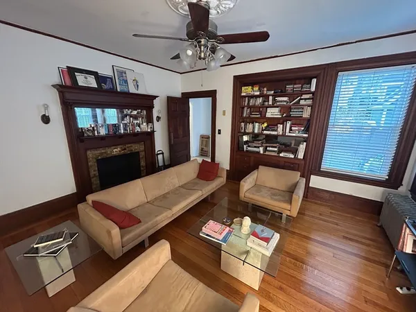 $2,650 | 50 Dartmouth Street, Unit 1, Somerville, MA 02145