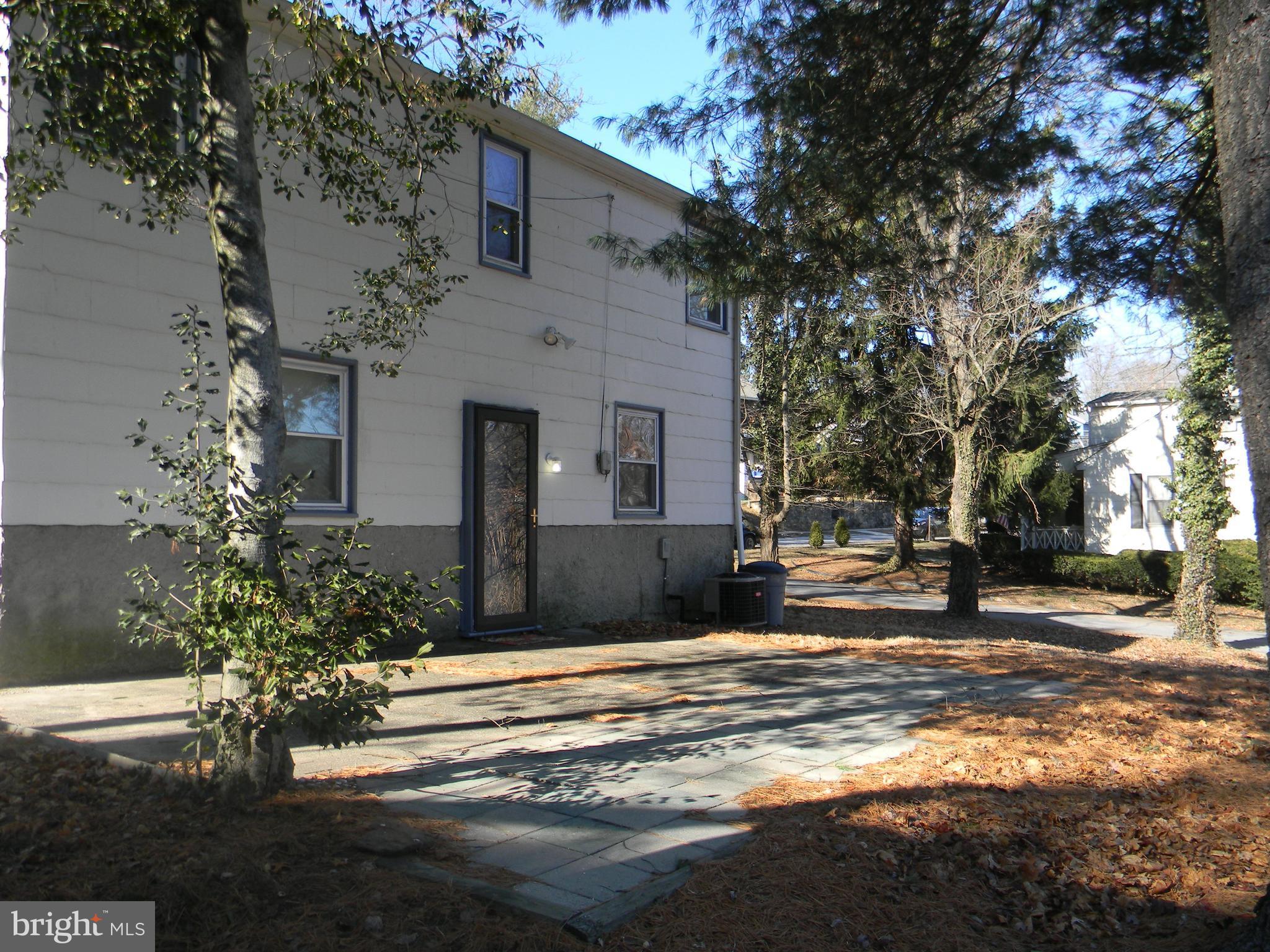 6303 Beechwood Road Baltimore, MD 21239 - Photo 2 of 30 Exterior (Rear)
