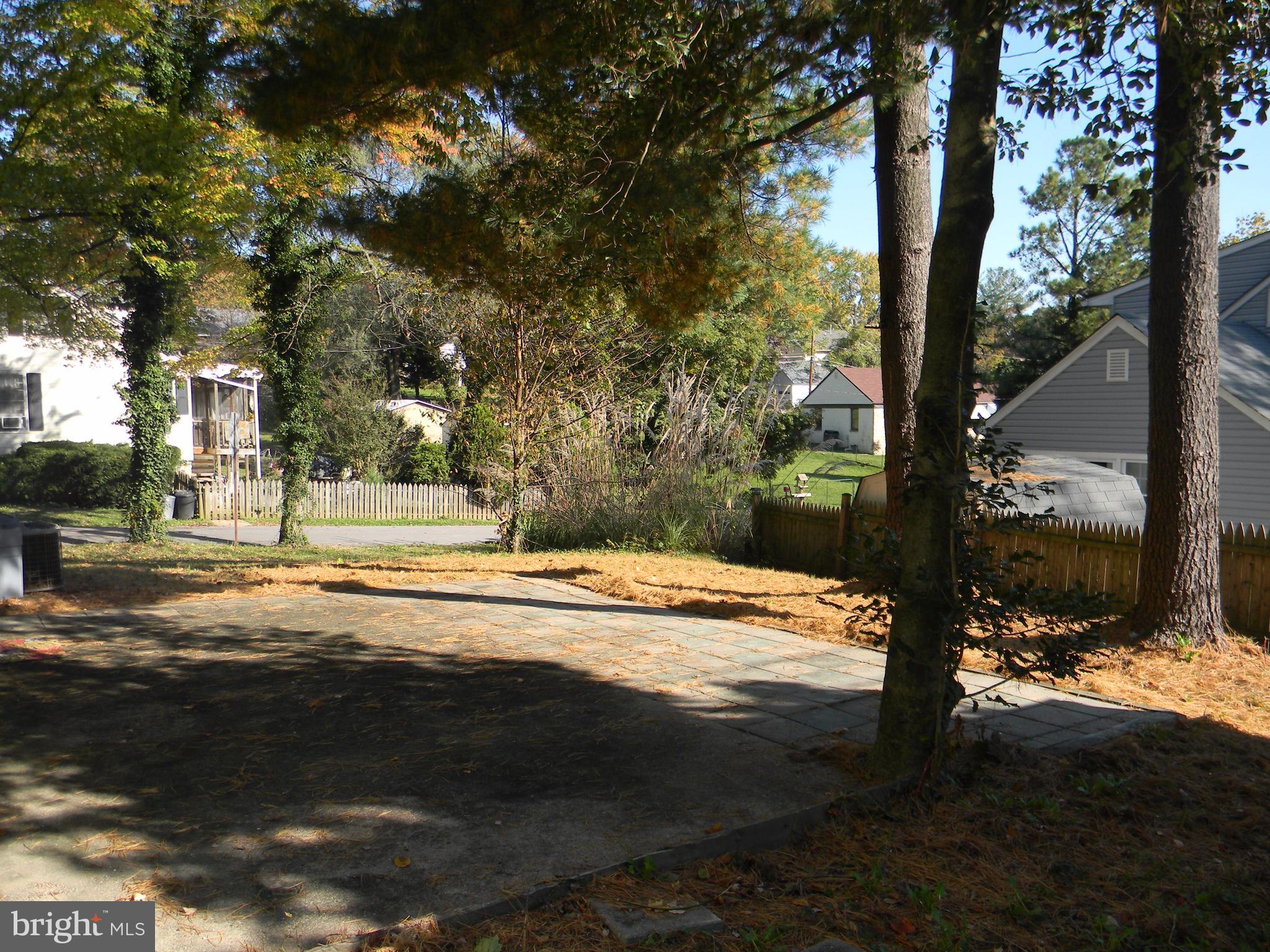 6303 Beechwood Road Baltimore, MD 21239 - Photo 26 of 30 Exterior (Rear)