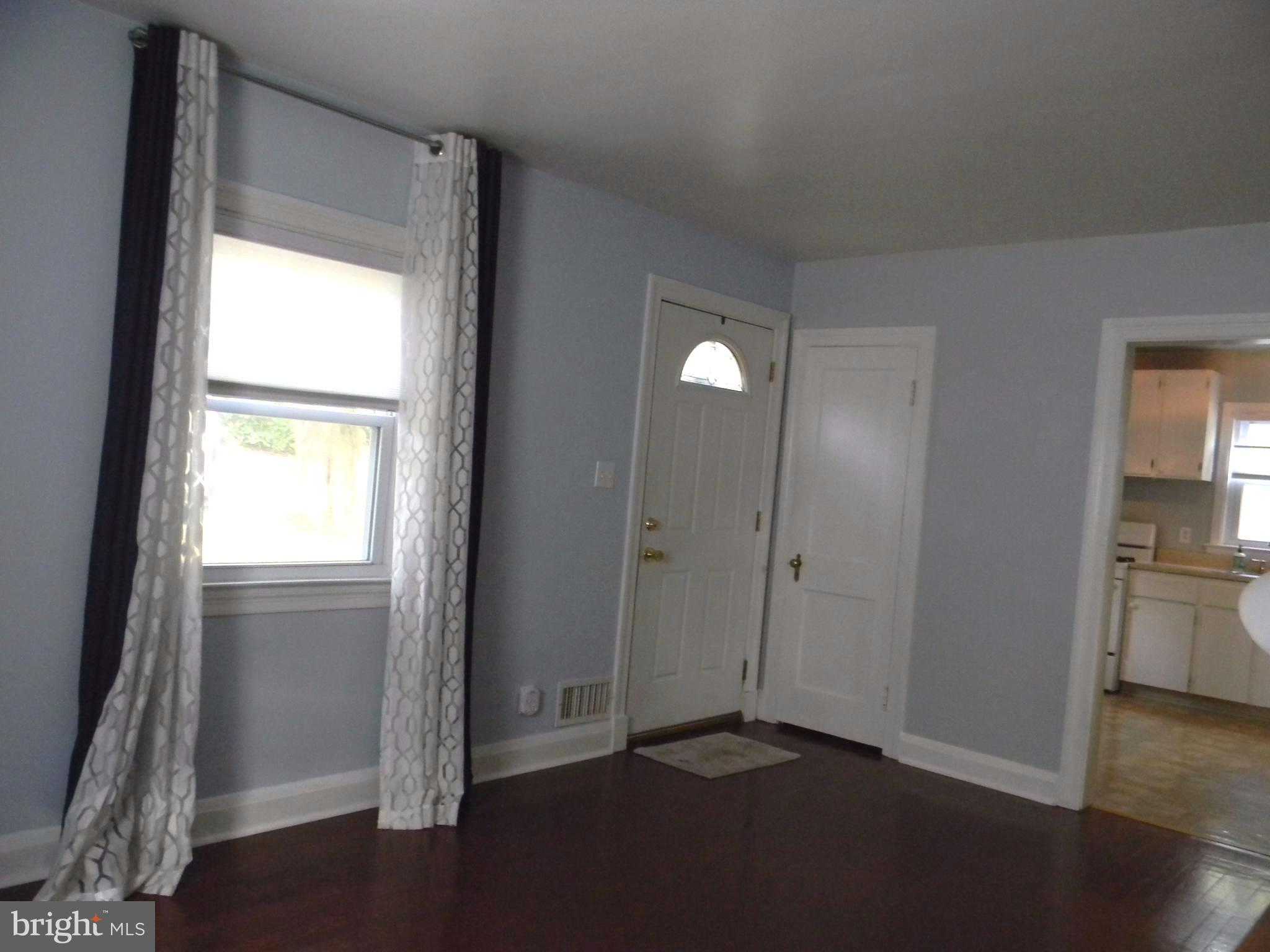 6303 Beechwood Road Baltimore, MD 21239 - Photo 8 of 30 Exterior (Front)