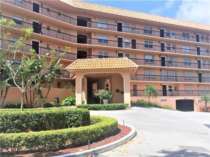 2871 North Ocean Boulevard, Unit V457 Boca Raton, FL 33431 - Photo 8 of 42 a front view of a building