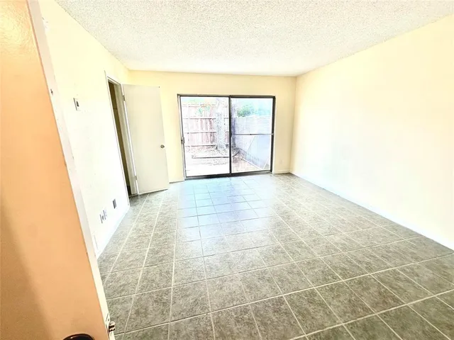 $1,850 | 1857 Place One Lane, Garland, TX 75042