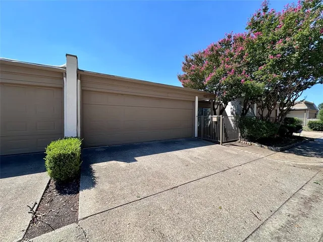 $1,850 | 1857 Place One Lane, Garland, TX 75042