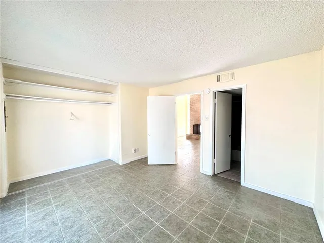 $1,850 | 1857 Place One Lane, Garland, TX 75042