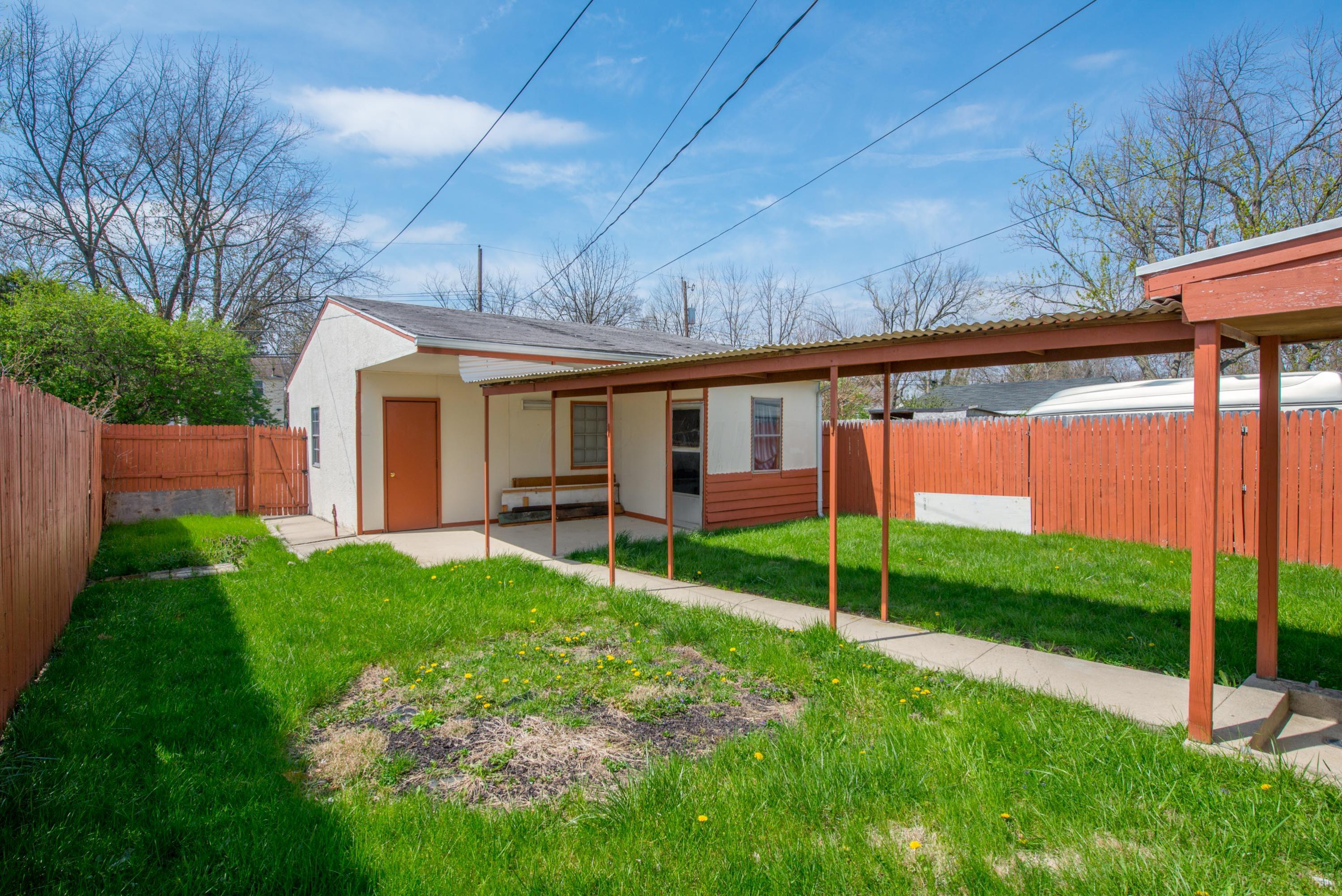 645 South Hampton Road Columbus, OH 43213 - Photo 29 of 31