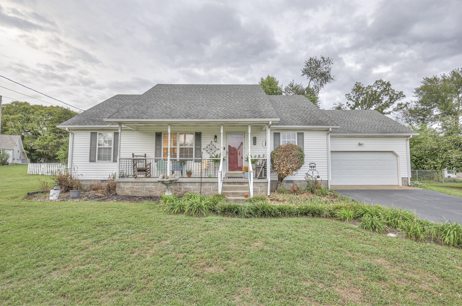 119 Shrewsbury Road Murfreesboro, TN 37129 - Photo 1 of 34 Welcome To 119 Shrewsbury Dr.