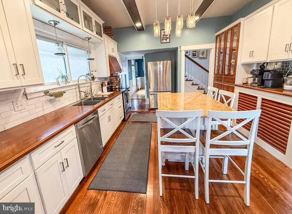 $424,900 | 105 Linden Avenue, Mercersburg, PA 17236