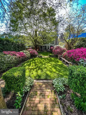 $424,900 | 105 Linden Avenue, Mercersburg, PA 17236