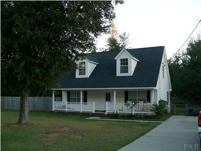 5571 Berryhill Road Milton, FL 32570 - Photo 1 of 10 Front view of home