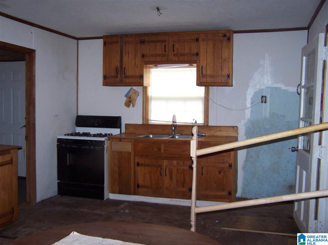21899 Highway 75 Oneonta, AL 35121 - Photo 6 of 15 Gallery Image 6