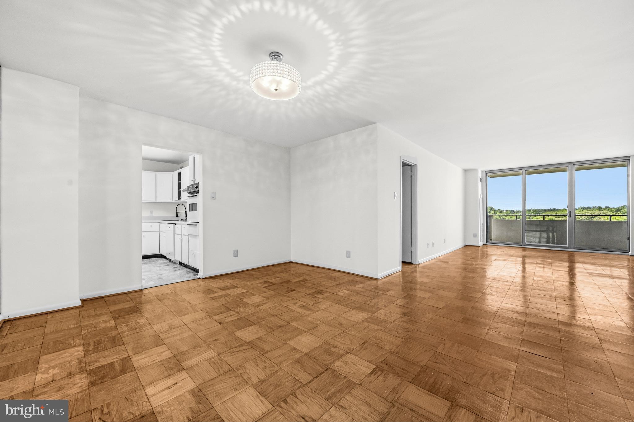 5101 River Road, Unit 1103 Bethesda, MD 20816 - Photo 22 of 54
