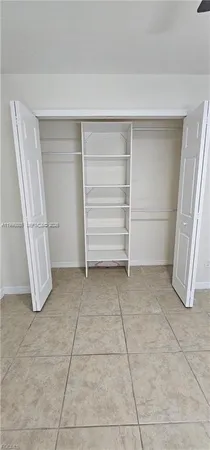 $1,199 | 1519 W Cape, Unit 6, Cape Coral, FL 33914