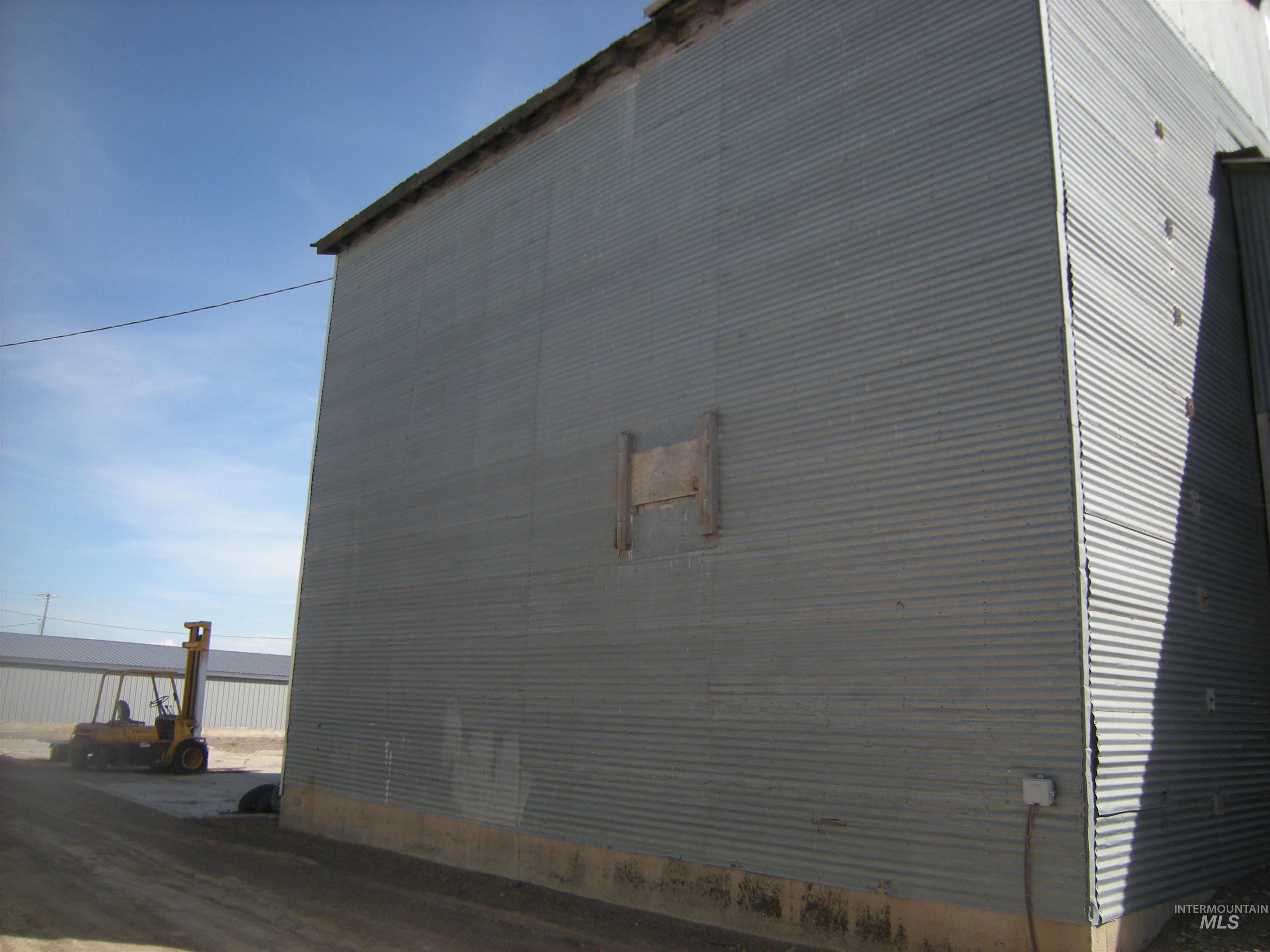 401 Main Street Hazelton, ID 83335 - Photo 14 of 23