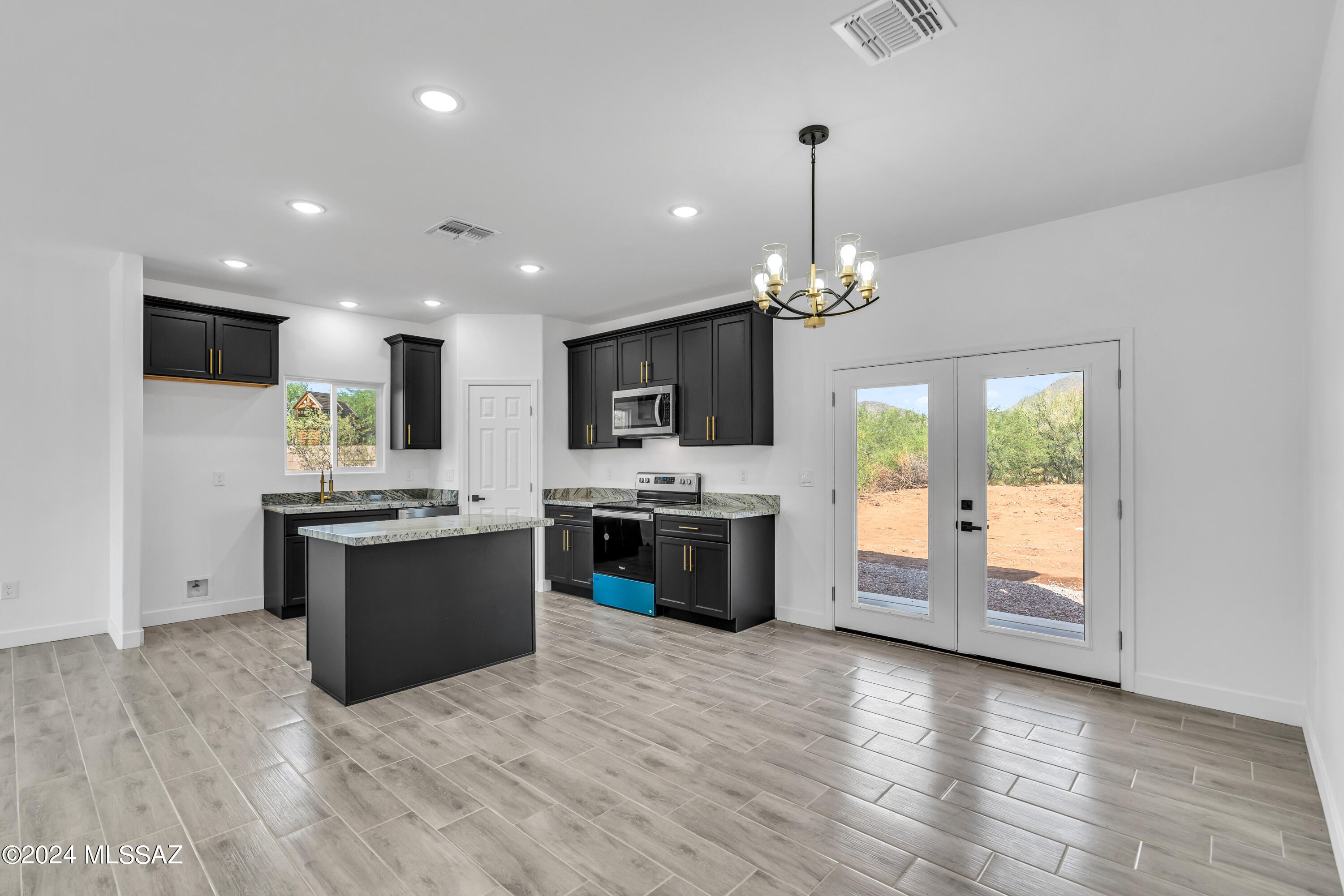 1851 Rosalia Court Rio Rico, AZ 85648 - Photo 8 of 29