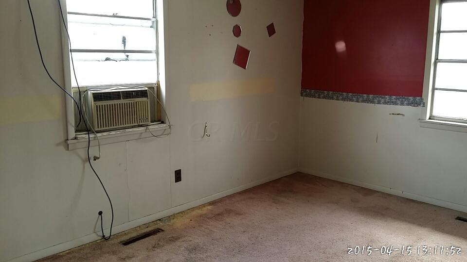 1414 Country Club Road Columbus, OH 43227 - Photo 12 of 15 Gallery Image 12