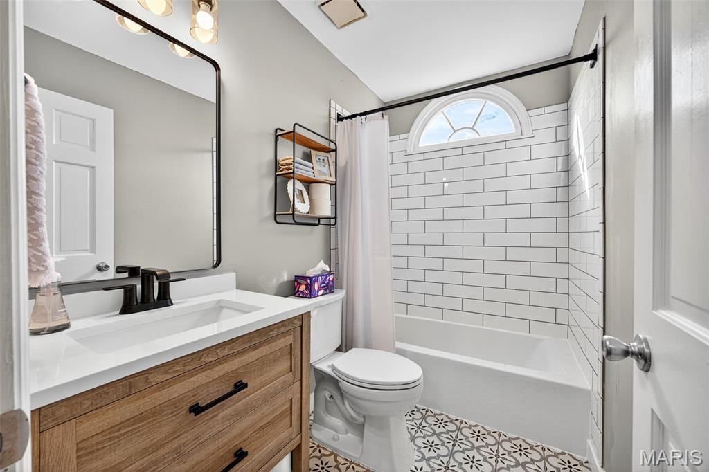 436 Willow View Lane St. Peters, MO 63376 - Photo 14 of 70