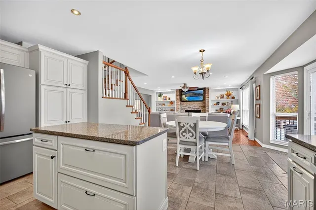 $410,000 | 436 Willow View Lane, St. Peters, MO 63376