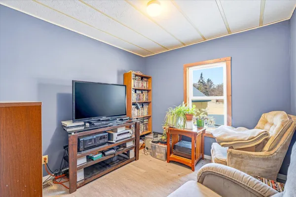 $235,000 | 27790 County Road East, Spooner, WI 54801