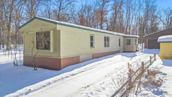 $235,000 | 27790 County Road East, Spooner, WI 54801
