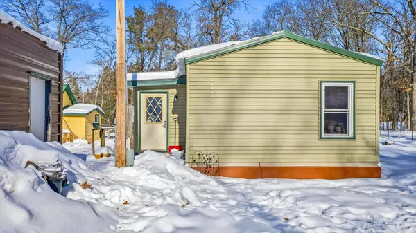 $235,000 | 27790 County Road East, Spooner, WI 54801