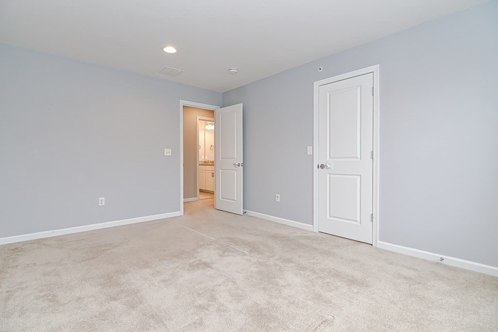22 Locust Lane, Unit 22 Hopkinton, MA 01748 - Photo 15 of 33
